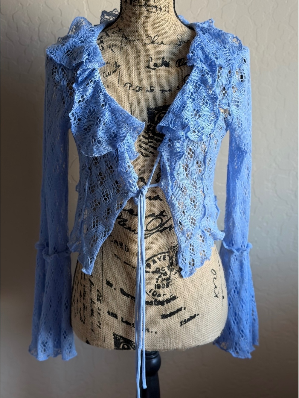 Urban Outfitters Blue Lace Ruffle Tie Front Bell Sleeve Top Fairycore Y2K M